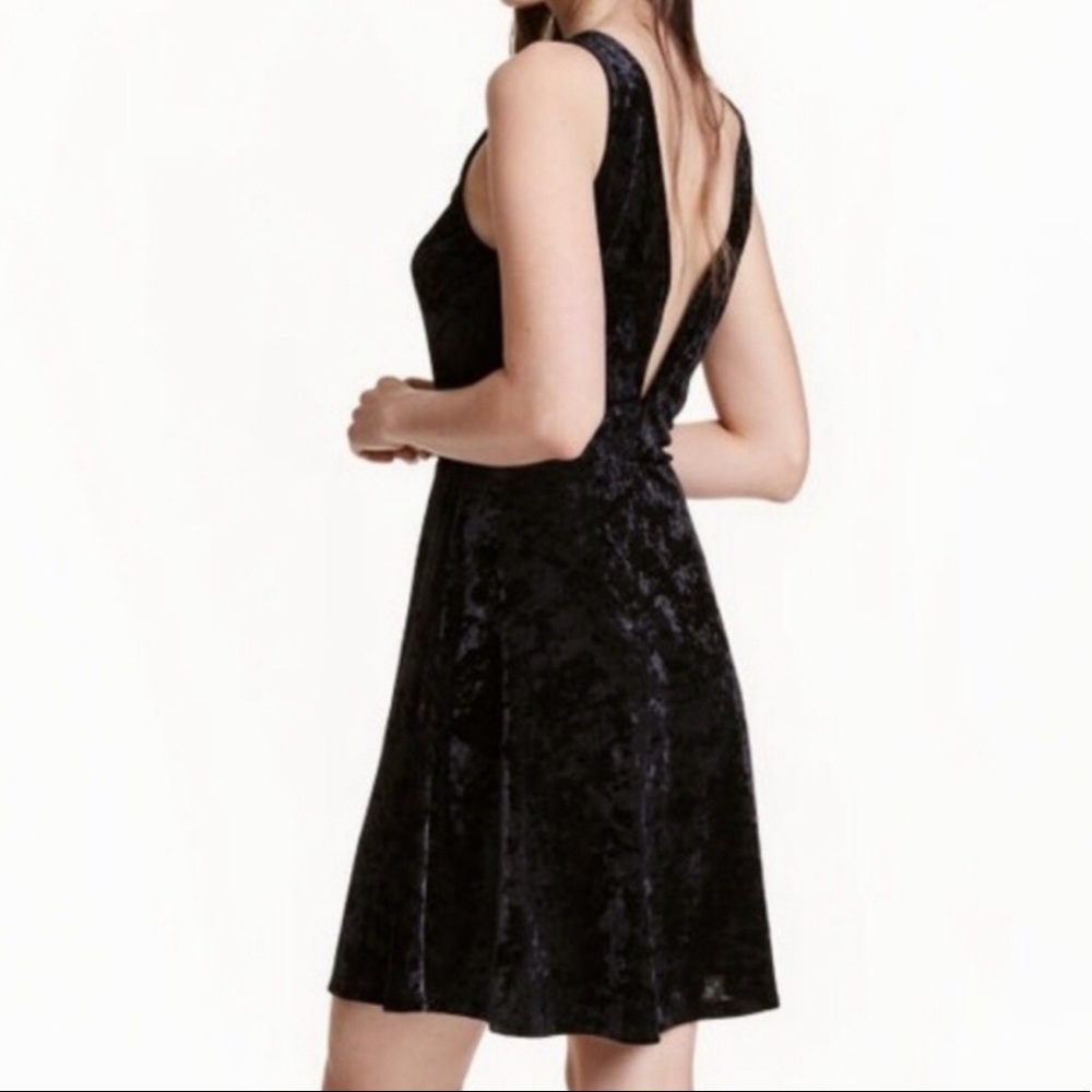 Black velvet dress
